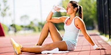 menținerea unui regim de băutură și alimentație adecvată