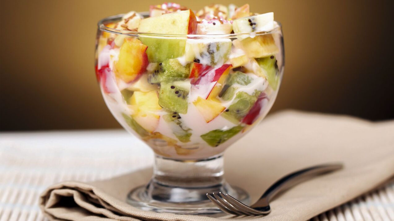 salată de fructe pe o dietă preferată